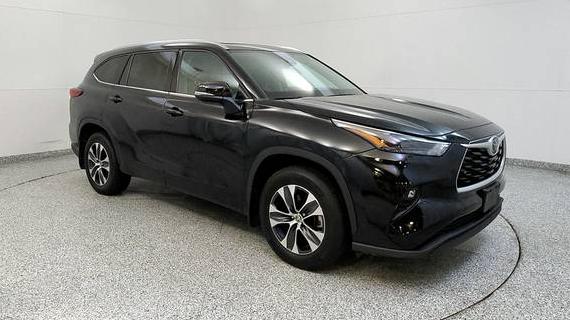 TOYOTA HIGHLANDER 2021 5TDGZRBH0MS136840 image TOYOTA HIGHLANDER 2021 5TDGZRBH0MS136840 image