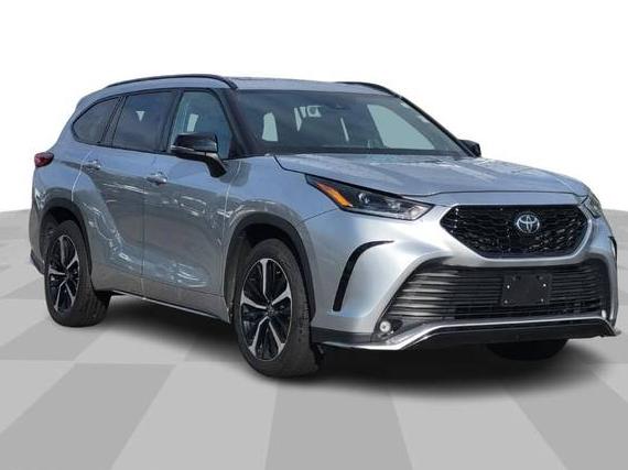 TOYOTA HIGHLANDER 2021 5TDJZRBHXMS078449 image