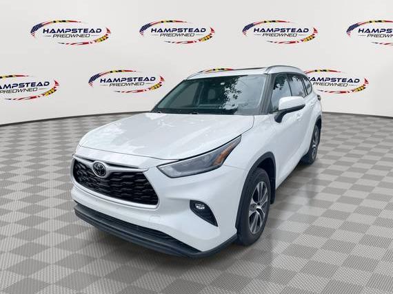 TOYOTA HIGHLANDER 2021 5TDGZRBH7MS082761 image TOYOTA HIGHLANDER 2021 5TDGZRBH7MS082761 image