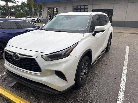 TOYOTA HIGHLANDER 2021 5TDCZRAH2MS047237 image