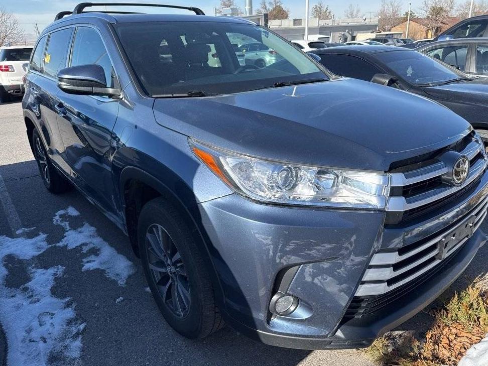 TOYOTA HIGHLANDER 2017 5TDJZRFH1HS509762 image