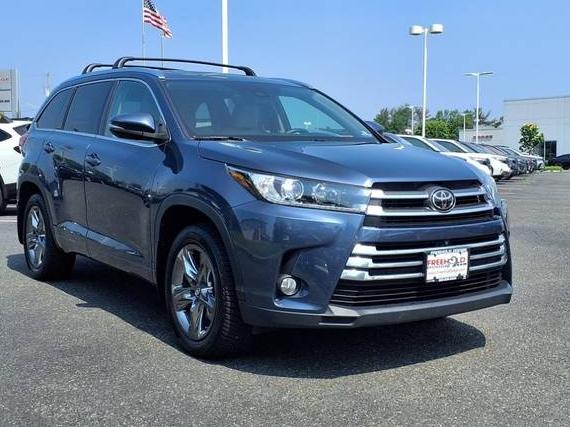 TOYOTA HIGHLANDER 2017 5TDDZRFH4HS445732 image