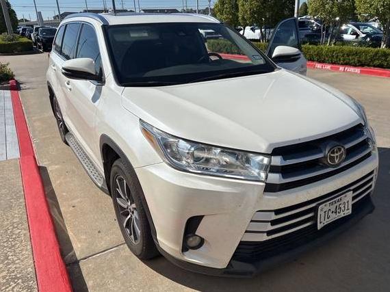 TOYOTA HIGHLANDER 2017 5TDKZRFH6HS507641 image