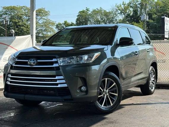 TOYOTA HIGHLANDER 2017 5TDJZRFHXHS476020 image