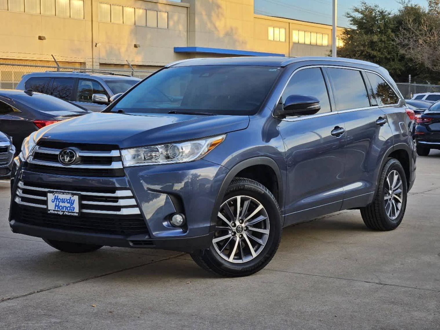 TOYOTA HIGHLANDER 2017 5TDKZRFH2HS215081 image