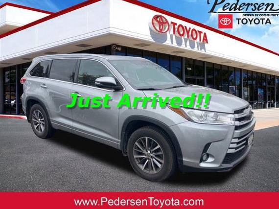 TOYOTA HIGHLANDER 2017 5TDJZRFH7HS367353 image TOYOTA HIGHLANDER 2017 5TDJZRFH7HS367353 image