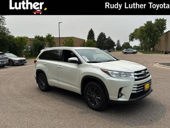 TOYOTA HIGHLANDER 2017 5TDJZRFH8HS520046 image TOYOTA HIGHLANDER 2017 5TDJZRFH8HS520046 image