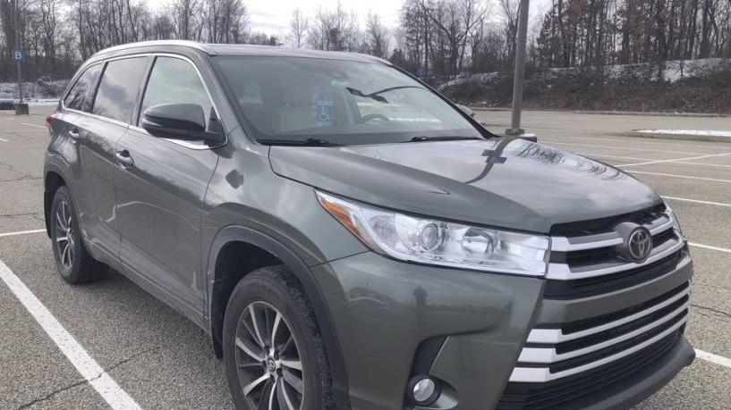 TOYOTA HIGHLANDER 2017 5TDJZRFH9HS374384 image