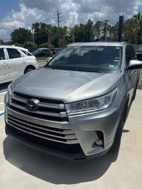 TOYOTA HIGHLANDER 2017 5TDJZRFH8HS415121 image