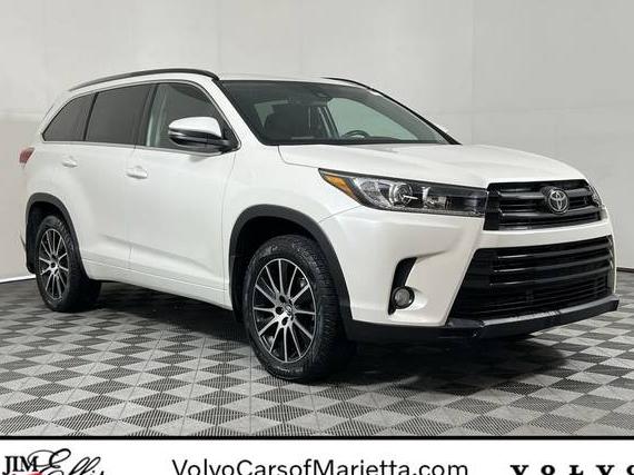 TOYOTA HIGHLANDER 2017 5TDJZRFH3HS364577 image