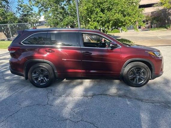 TOYOTA HIGHLANDER 2017 5TDDZRFH5HS422198 image