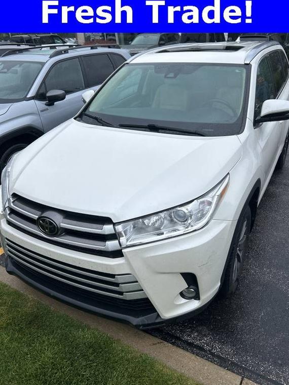 TOYOTA HIGHLANDER 2017 5TDJZRFH0HS516394 image