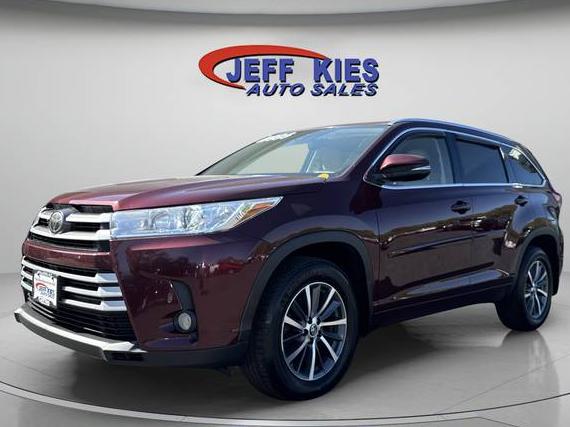 TOYOTA HIGHLANDER 2017 5TDJZRFH1HS387422 image TOYOTA HIGHLANDER 2017 5TDJZRFH1HS387422 image