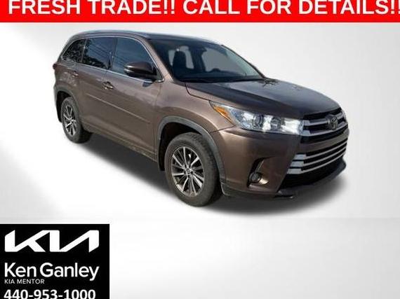 TOYOTA HIGHLANDER 2017 5TDJZRFHXHS404041 image
