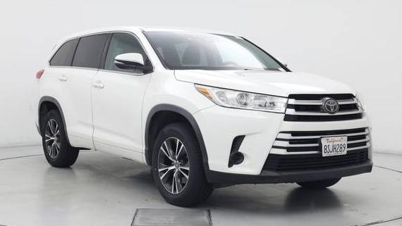 TOYOTA HIGHLANDER 2017 5TDZARFH8HS030135 image TOYOTA HIGHLANDER 2017 5TDZARFH8HS030135 image