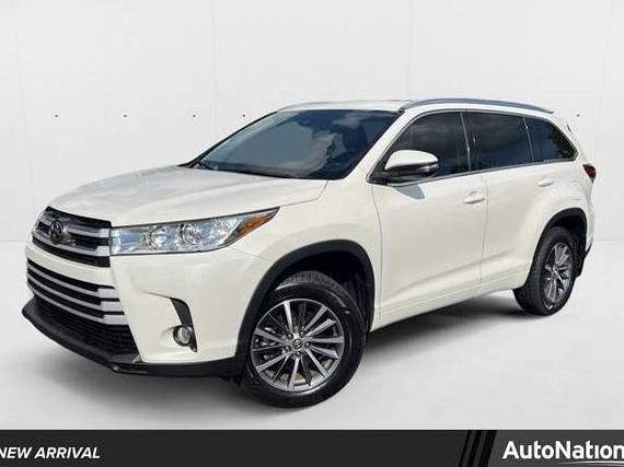 TOYOTA HIGHLANDER 2017 5TDJZRFH6HS517811 image