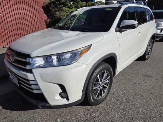 TOYOTA HIGHLANDER 2017 5TDKZRFH0HS519249 image
