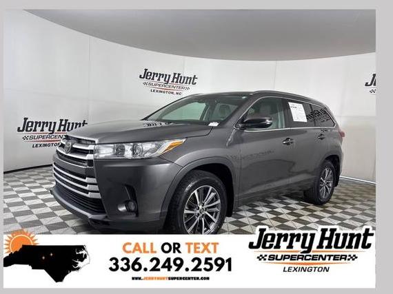 TOYOTA HIGHLANDER 2017 5TDJZRFH5HS423158 image