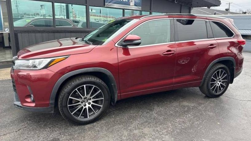 TOYOTA HIGHLANDER 2017 5TDJZRFH7HS356689 image