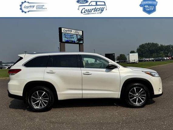 TOYOTA HIGHLANDER 2017 5TDJZRFH9HS459581 image