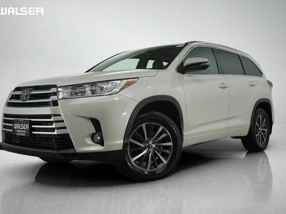 TOYOTA HIGHLANDER 2017 5TDJZRFH8HS517809 image