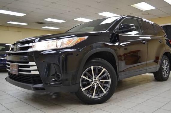 TOYOTA HIGHLANDER 2017 5TDBZRFH7HS449989 image