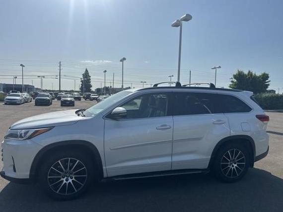 TOYOTA HIGHLANDER 2017 5TDJZRFHXHS404931 image