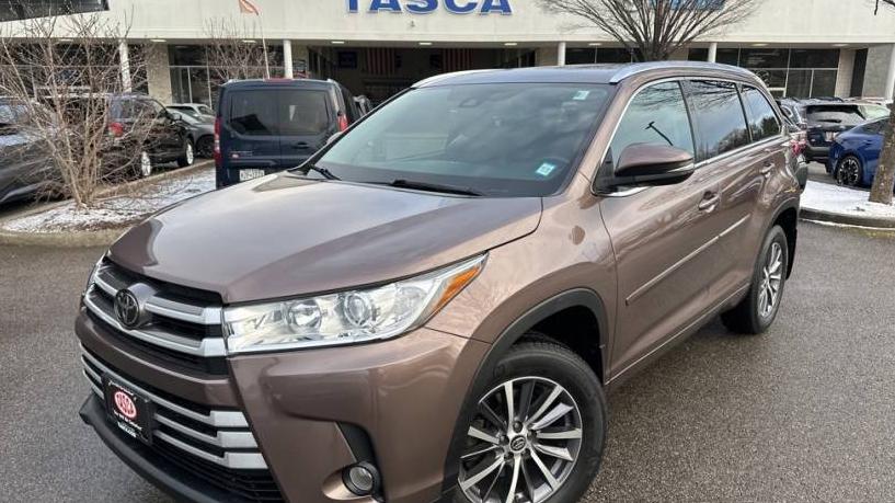 TOYOTA HIGHLANDER 2017 5TDJZRFH8HS408525 image