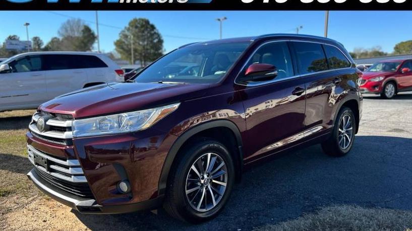 TOYOTA HIGHLANDER 2017 5TDJZRFH1HS384679 image