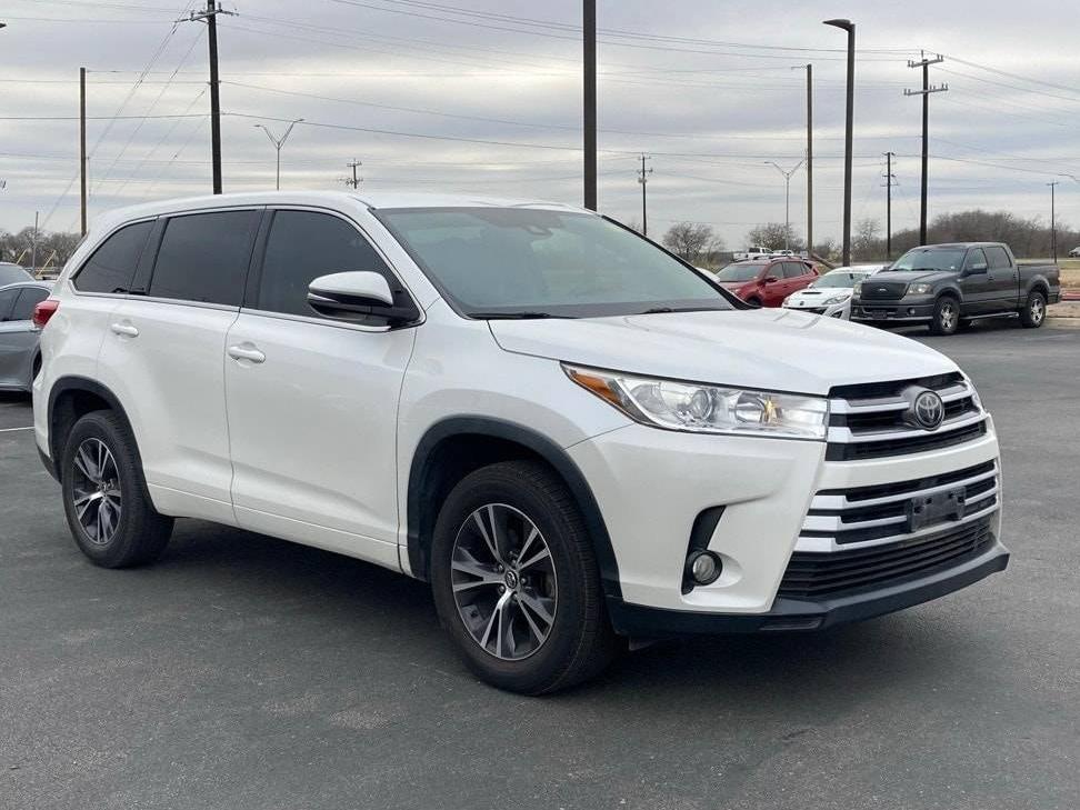 TOYOTA HIGHLANDER 2017 5TDZZRFH4HS219308 image