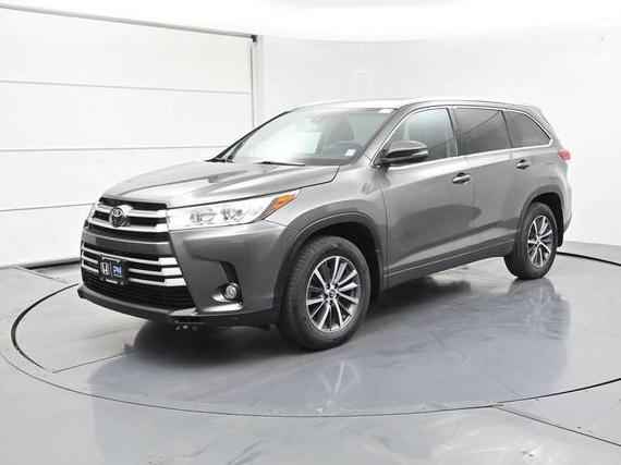 TOYOTA HIGHLANDER 2017 5TDJZRFH3HS430013 image