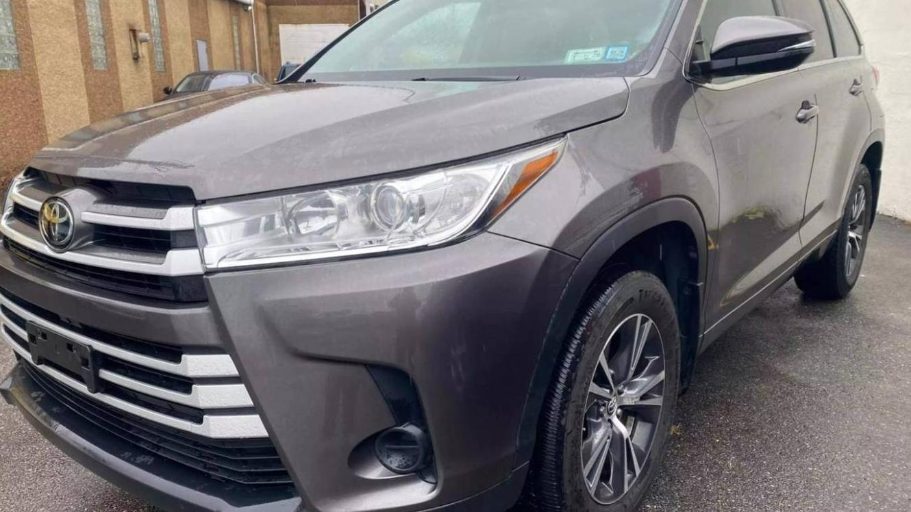 TOYOTA HIGHLANDER 2017 5TDBZRFH8HS372887 image