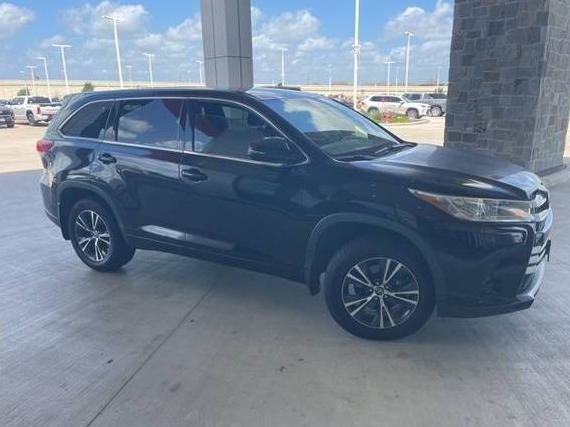 TOYOTA HIGHLANDER 2017 5TDZARFH6HS026892 image