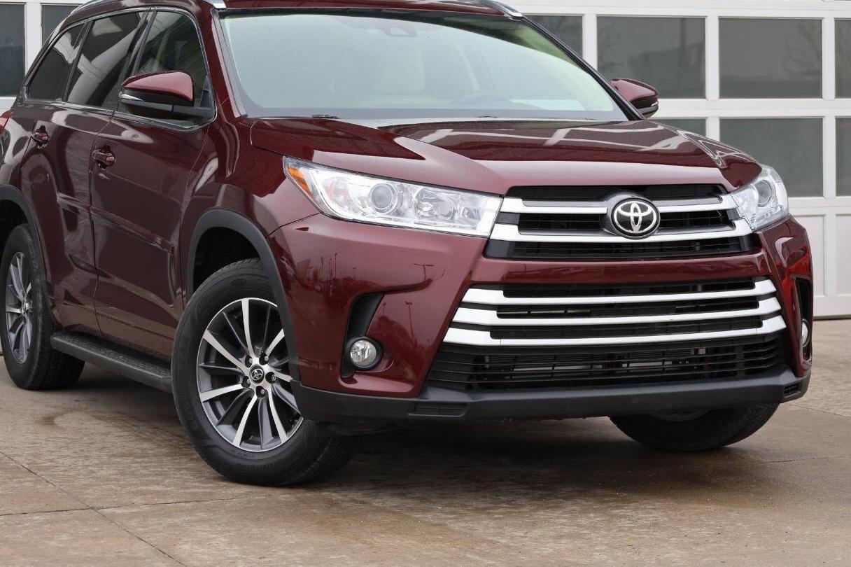 TOYOTA HIGHLANDER 2017 5TDJZRFH9HS412292 image