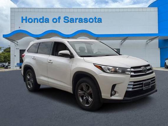 TOYOTA HIGHLANDER 2017 5TDDZRFH5HS473233 image