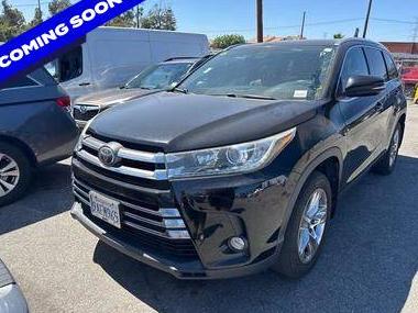 TOYOTA HIGHLANDER 2017 5TDDZRFH1HS393637 image