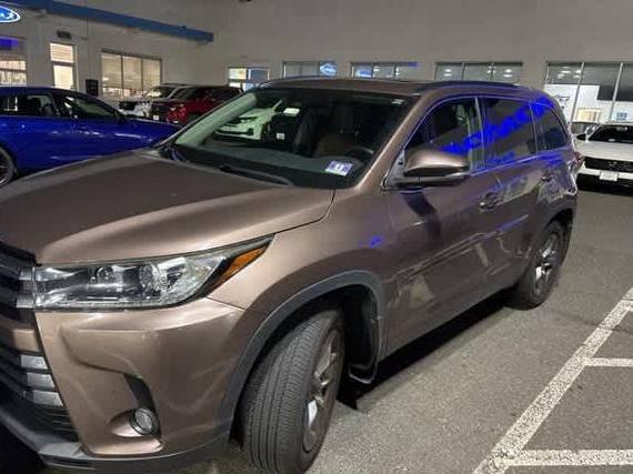 TOYOTA HIGHLANDER 2017 5TDDZRFH0HS397338 image