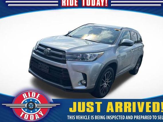 TOYOTA HIGHLANDER 2017 5TDJZRFH0HS479444 image