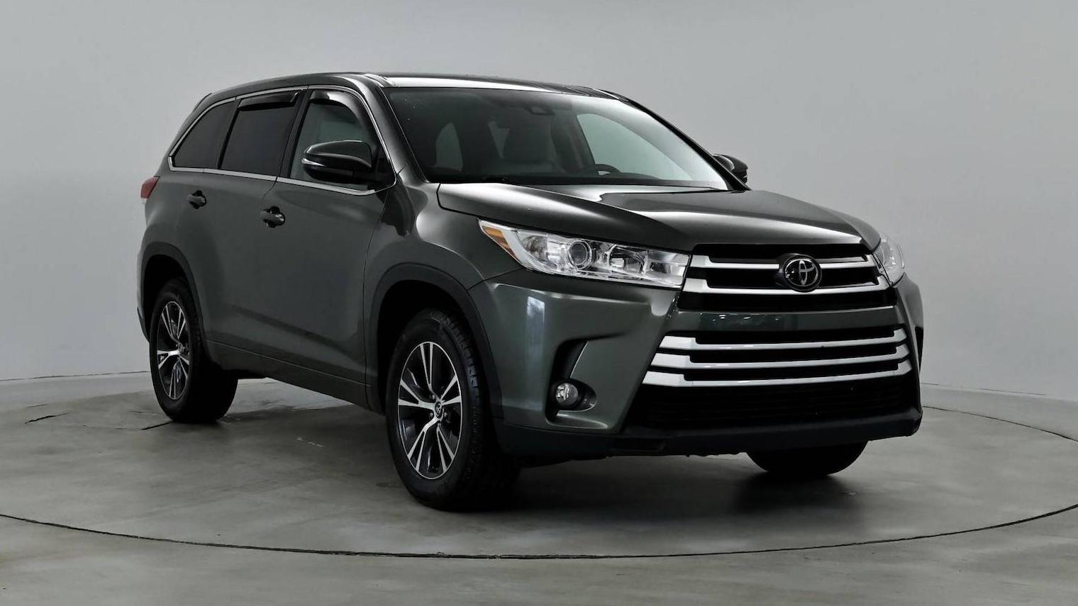 TOYOTA HIGHLANDER 2017 5TDZZRFH8HS220249 image