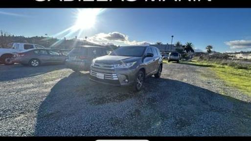 TOYOTA HIGHLANDER 2017 5TDBZRFH2HS458387 image