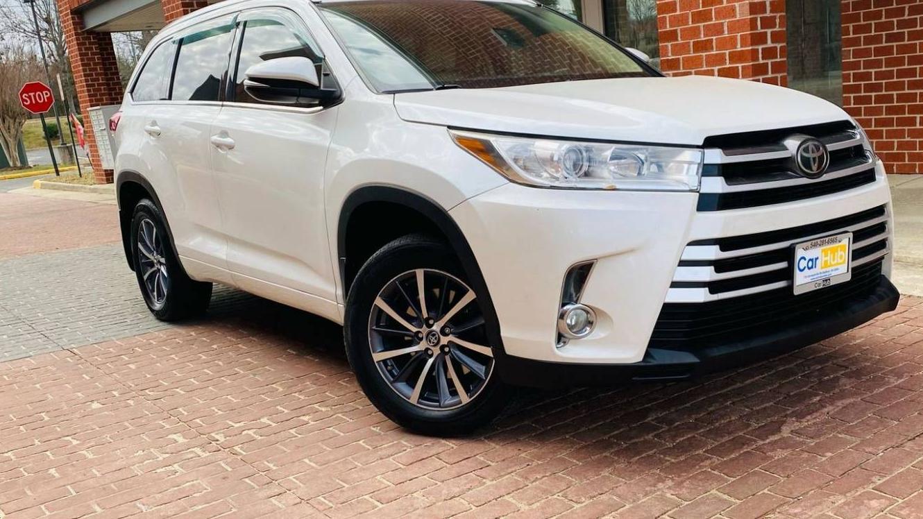 TOYOTA HIGHLANDER 2017 5TDJZRFH0HS398282 image