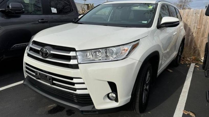 TOYOTA HIGHLANDER 2017 5TDKZRFH3HS516460 image