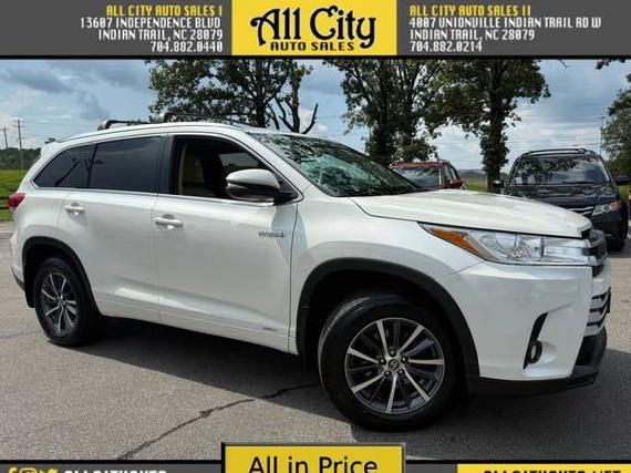 TOYOTA HIGHLANDER 2017 5TDJGRFH0HS030674 image TOYOTA HIGHLANDER 2017 5TDJGRFH0HS030674 image