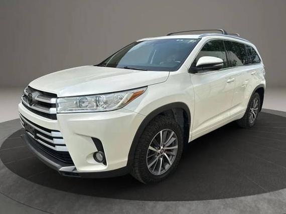 TOYOTA HIGHLANDER 2017 5TDJZRFHXHS452817 image