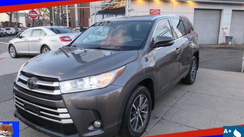 TOYOTA HIGHLANDER 2017 5TDJZRFH4HS450447 image