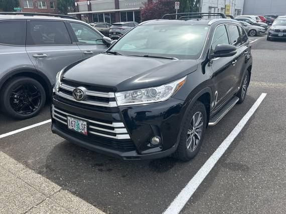 TOYOTA HIGHLANDER 2017 5TDJZRFH5HS509182 image