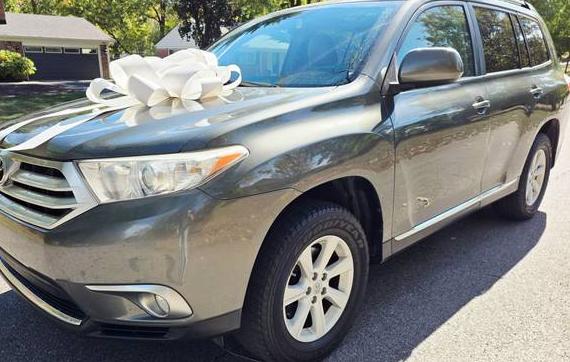 TOYOTA HIGHLANDER 2012 5TDBK3EH5CS141201 image