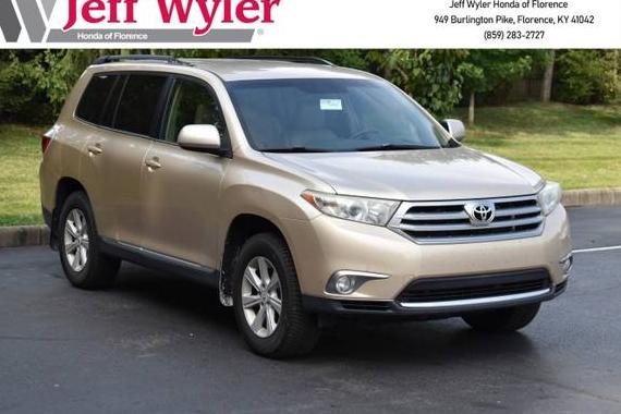TOYOTA HIGHLANDER 2012 5TDBK3EH1CS147948 image