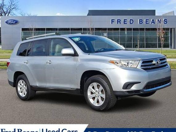 TOYOTA HIGHLANDER 2012 5TDBK3EH9CS126202 image TOYOTA HIGHLANDER 2012 5TDBK3EH9CS126202 image