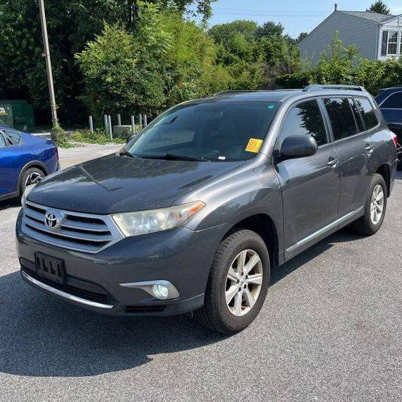 TOYOTA HIGHLANDER 2012 5TDBK3EH8CS146053 image